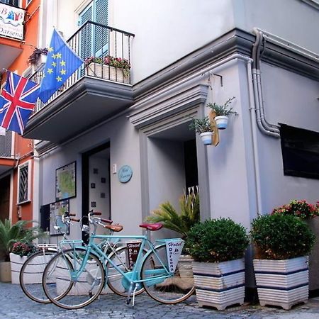 B&B Darsena Поццуолі Екстер'єр фото