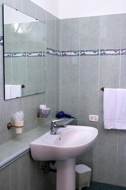 B&B Darsena Поццуолі Номер фото